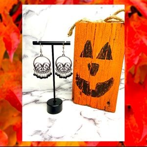 Silver Skull and Bead Halloween Earrings NEW